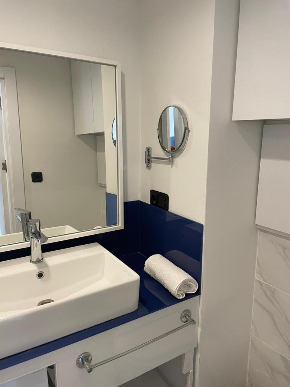 Orbi Сity Sunny Apartments High Floor Μπατούμι Εξωτερικό φωτογραφία